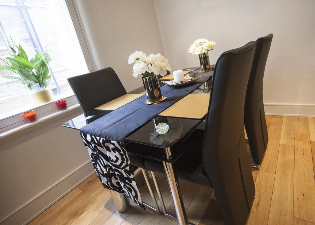 Lux Aparts Wakefield Central Luaran gambar