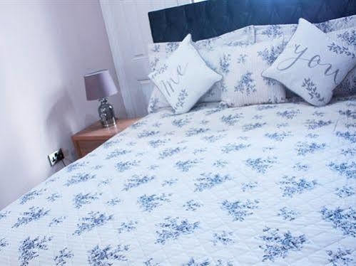 Lux Aparts Wakefield Central Luaran gambar